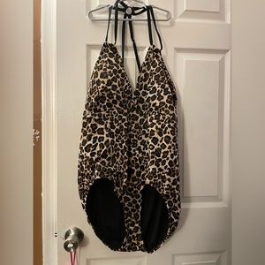 Women’s Time and Tru - plus size Leopard bathing suit 2XL